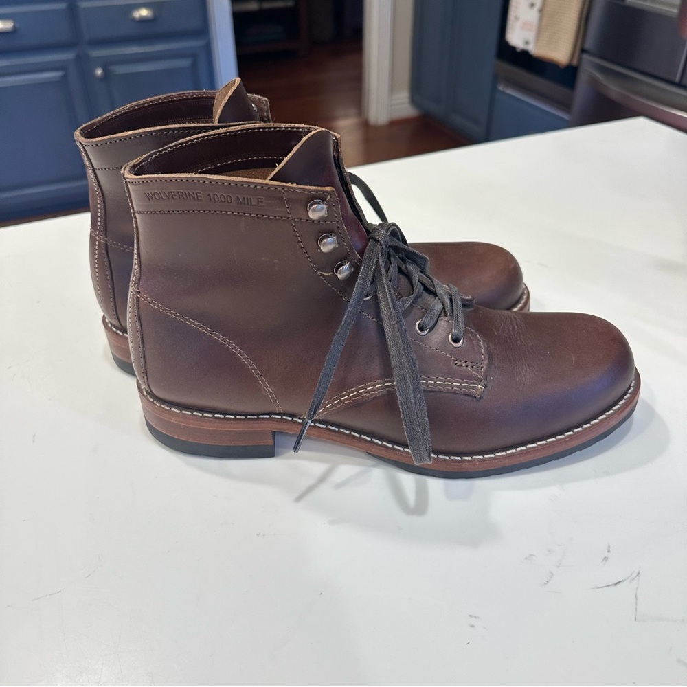 Mens Classic Brown Leather Boot - Picture 2 of 8